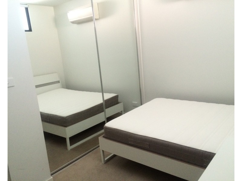 301/8 Sutherland Street, Melbourne VIC 3000