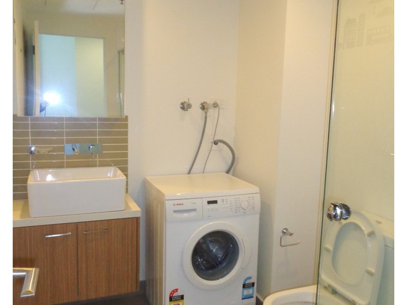 2308/5 Sutherland Street, Melbourne VIC 3000