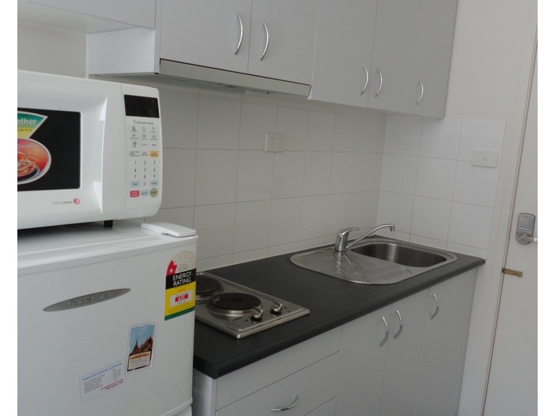 823/488 Swanston Street, Carlton VIC 3053