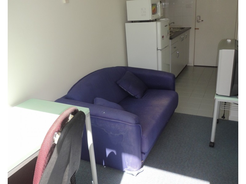 823/488 Swanston Street, Carlton VIC 3053