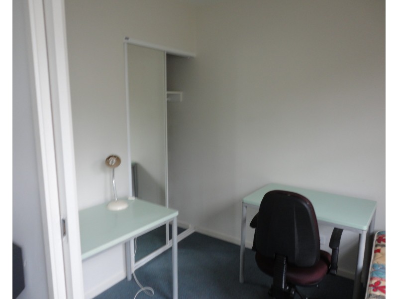 823/488 Swanston Street, Carlton VIC 3053