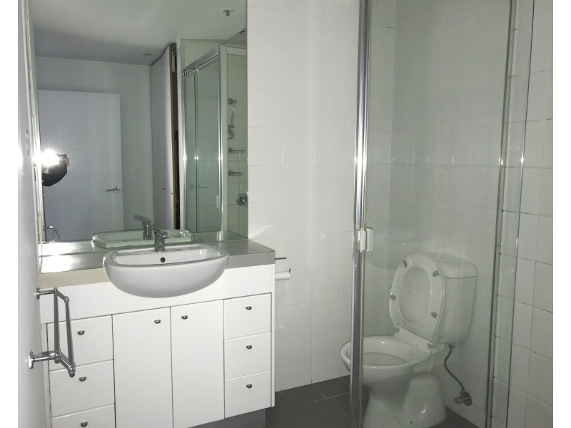 714/422 Collins Street, Melbourne VIC 3000