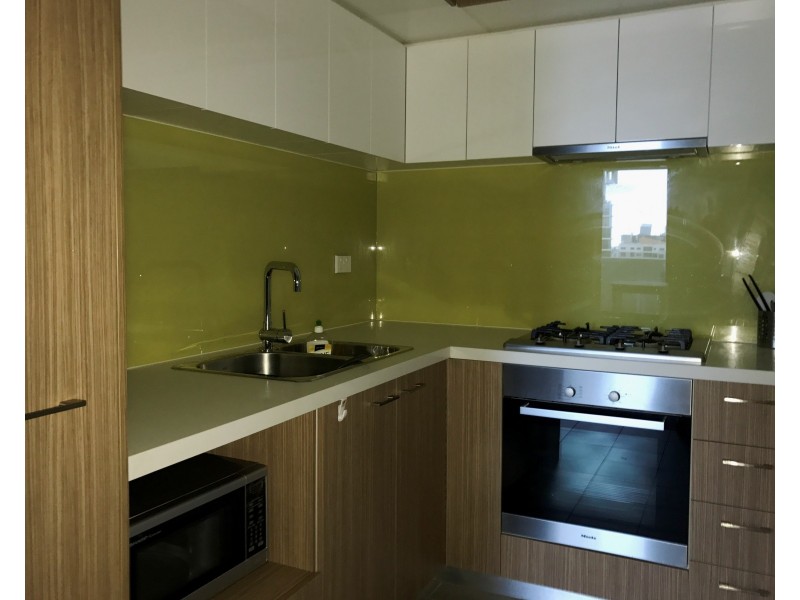 2309/8 Sutherland Street, Melbourne VIC 3000