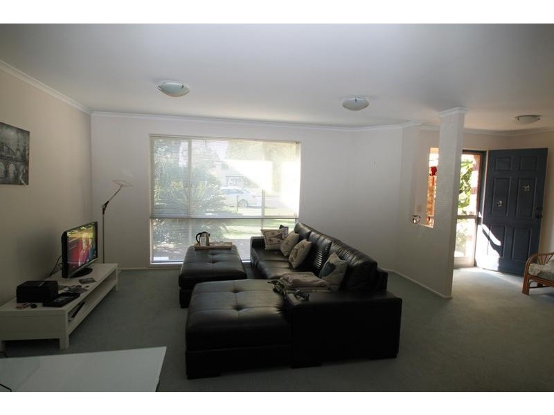 106 OQuinn Street, Nudgee Beach QLD 4014
