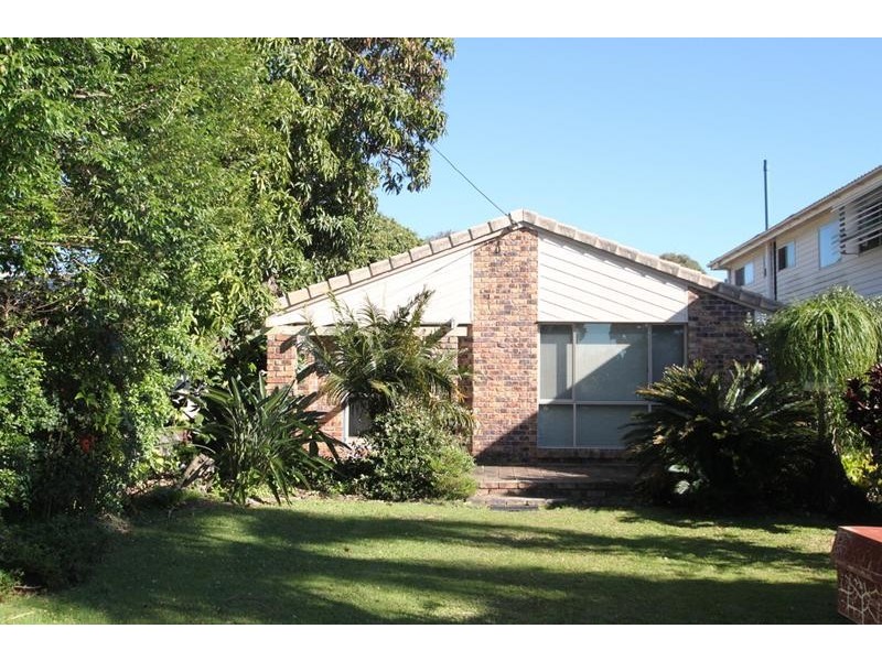 106 OQuinn Street, Nudgee Beach QLD 4014