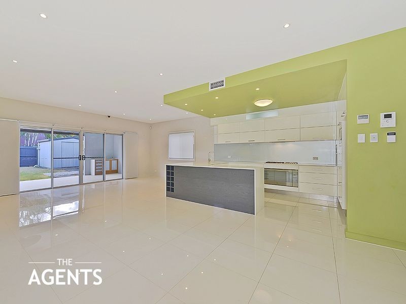 38 School Street, Hendra QLD 4011