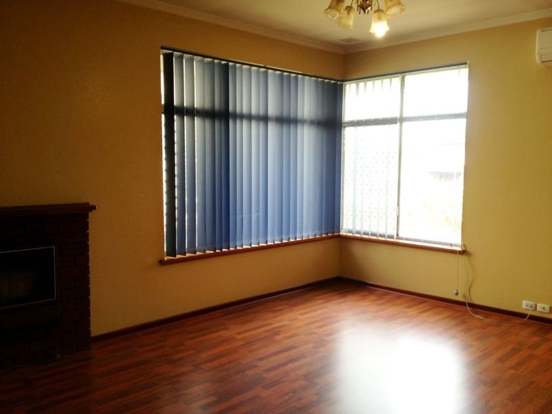 62 Hamilton Road, Hamilton Hill WA 6163