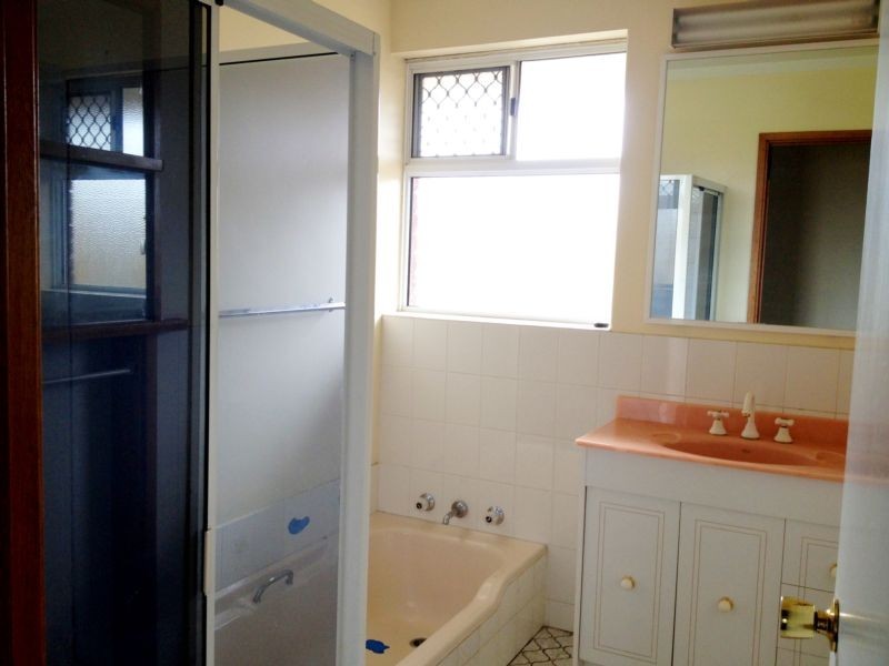 62 Hamilton Road, Hamilton Hill WA 6163