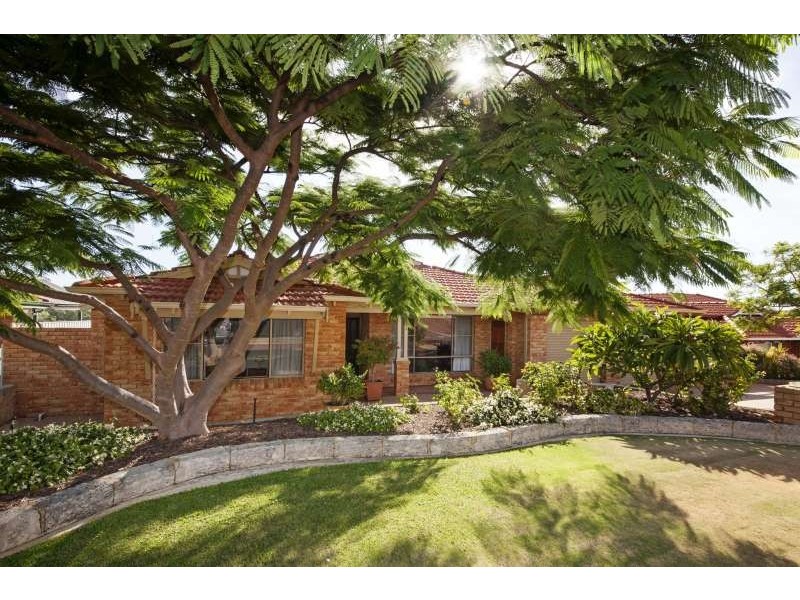 7 Seaview Terrace, Coogee WA 6166