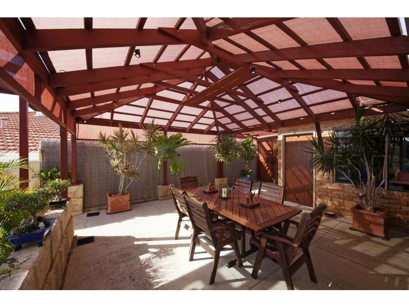 7 Seaview Terrace, Coogee WA 6166