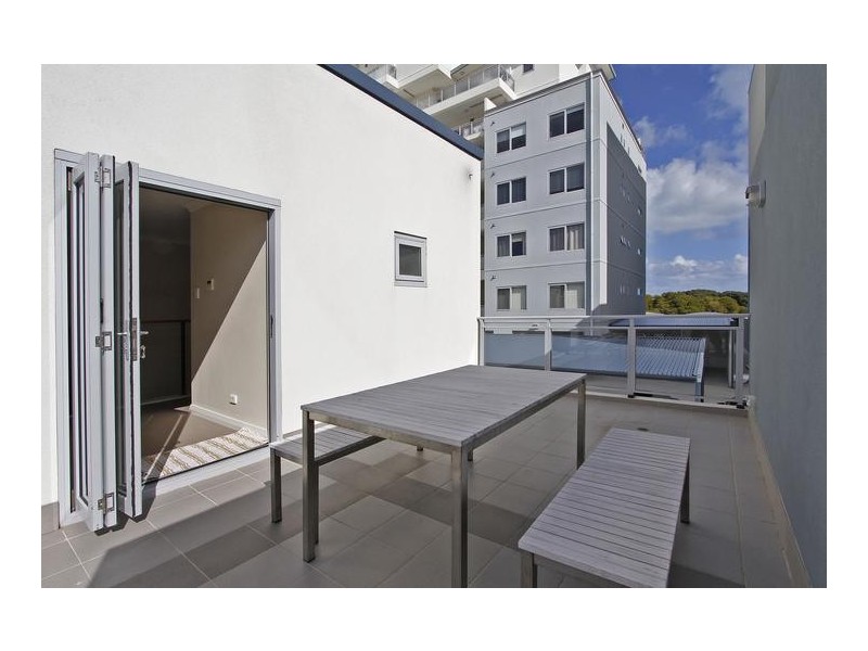 22/52 Rollinson Road, North Coogee WA 6163