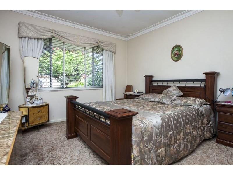 62 Edeline Street, Spearwood WA 6163