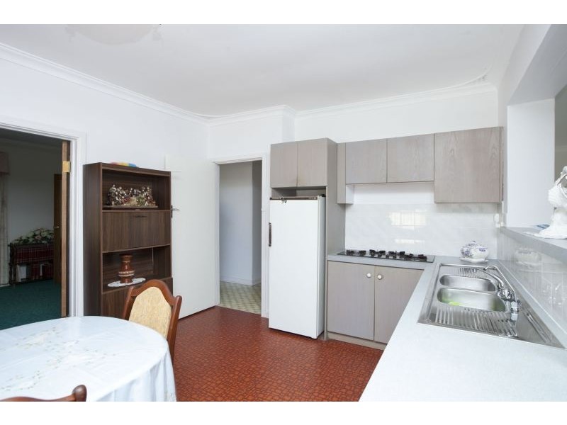 62 Edeline Street, Spearwood WA 6163