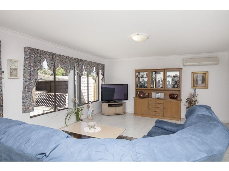 62 Edeline Street, Spearwood WA 6163