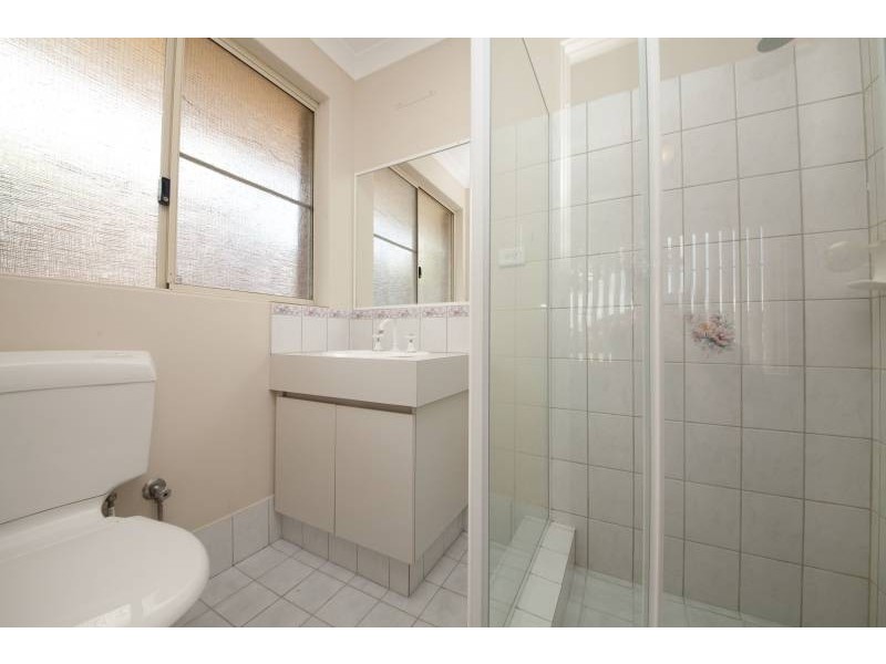 18 Blakemore Retreat, Huntingdale WA 6110