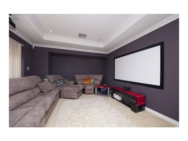 5 Belladonna Drive, Yangebup WA 6164