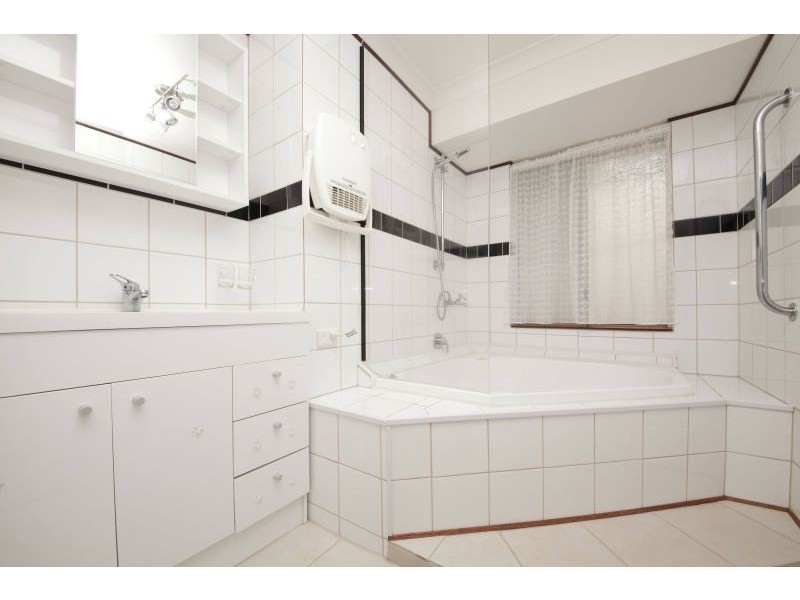 498 Rockingham Road, Munster WA 6166