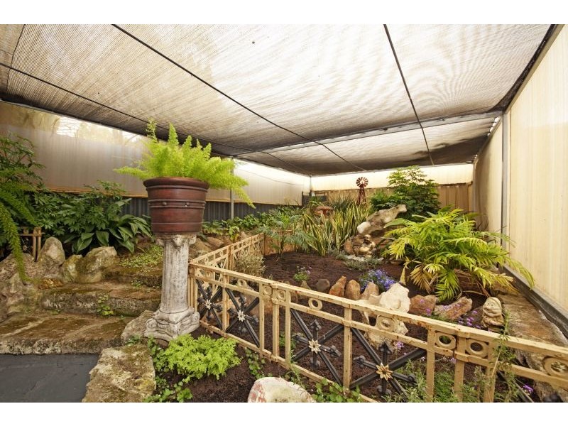 498 Rockingham Road, Munster WA 6166