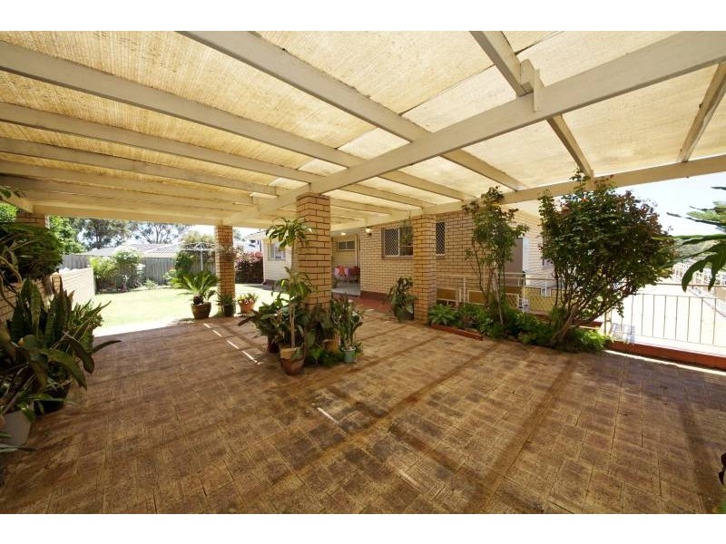 5 Olinda Court, Spearwood WA 6163