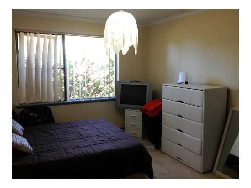 9 Dubove Road, Spearwood WA 6163