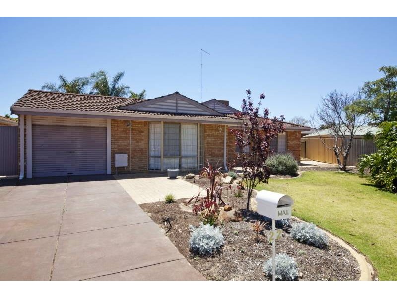 22 Fenimore Avenue, Munster WA 6166