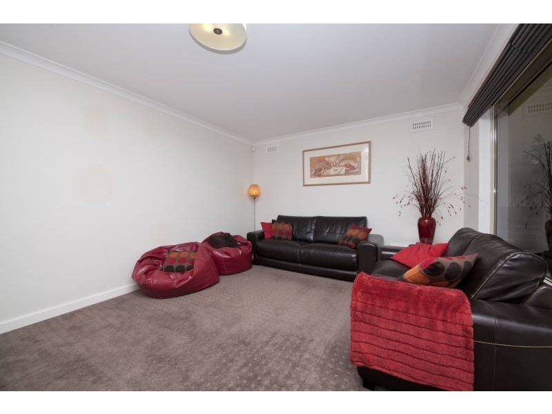 38 Crossland Way, Kardinya WA 6163