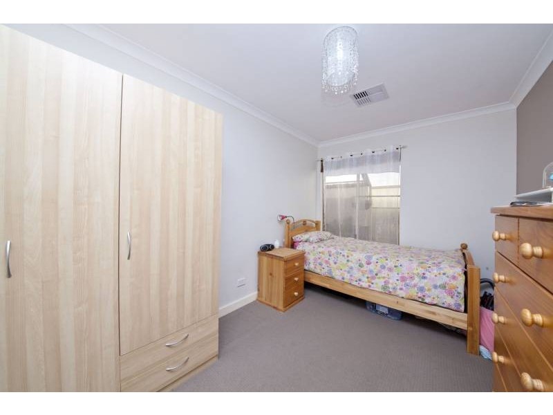 38 Crossland Way, Kardinya WA 6163