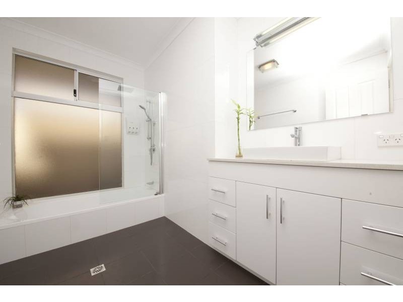 38 Crossland Way, Kardinya WA 6163