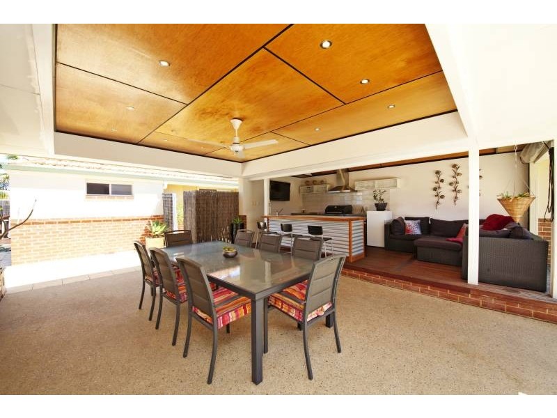 38 Crossland Way, Kardinya WA 6163