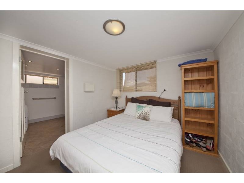 38 Crossland Way, Kardinya WA 6163