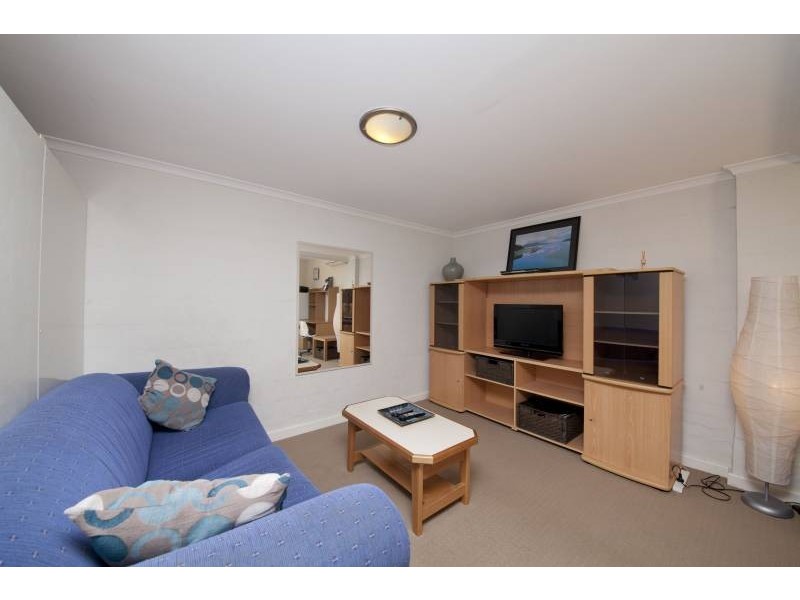 38 Crossland Way, Kardinya WA 6163