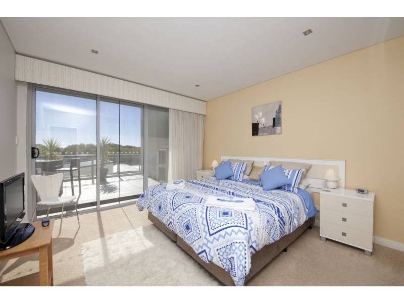 3/52 Rollinson Road, North Coogee WA 6163