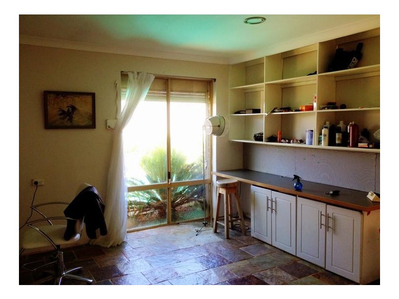 33 Turfan Way, Munster WA 6166