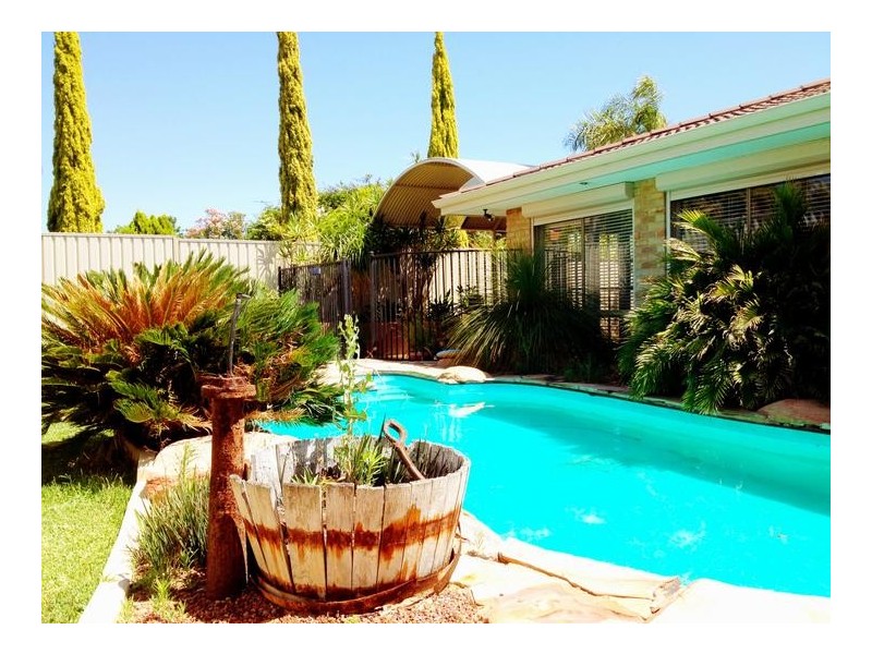 33 Turfan Way, Munster WA 6166