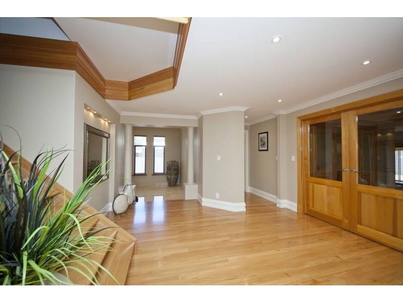 66 Edeline Street, Spearwood WA 6163