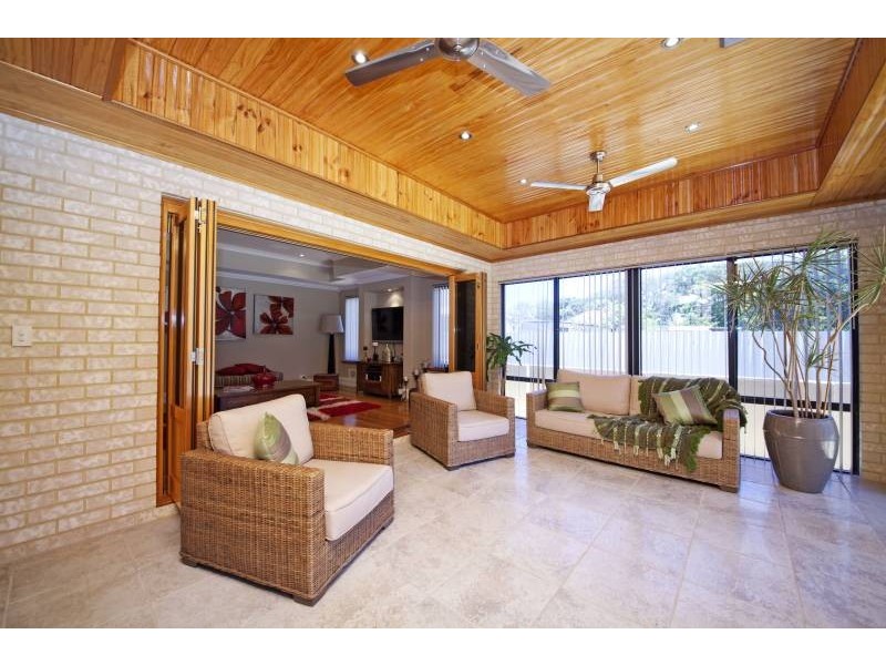 66 Edeline Street, Spearwood WA 6163