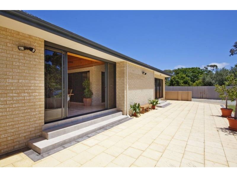 66 Edeline Street, Spearwood WA 6163