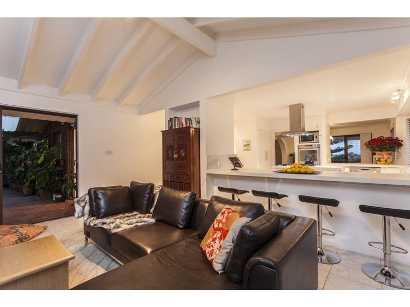 5 Conrad Court, Spearwood WA 6163