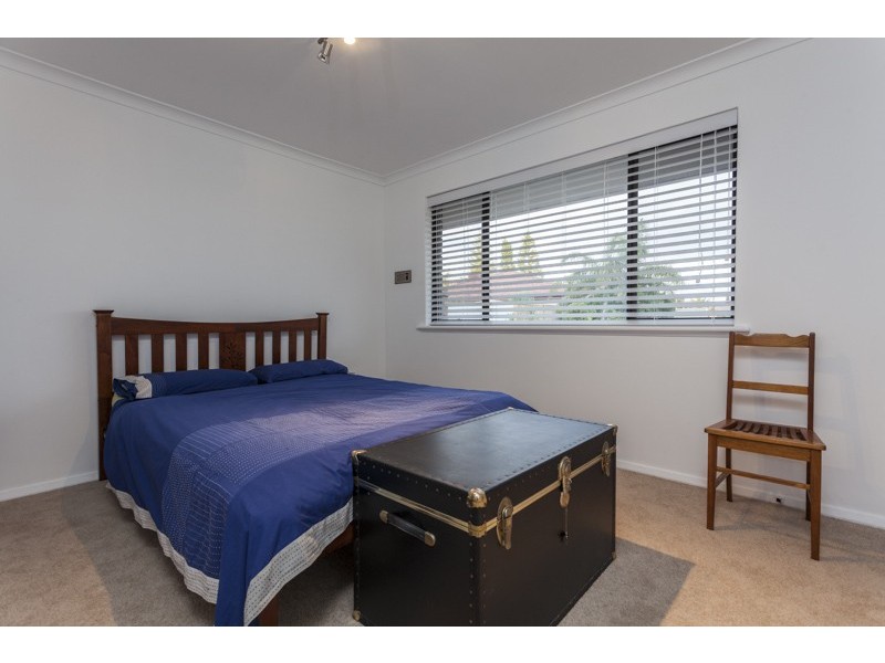 5 Conrad Court, Spearwood WA 6163