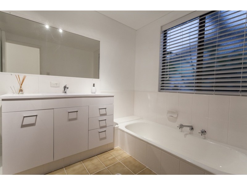 5 Conrad Court, Spearwood WA 6163