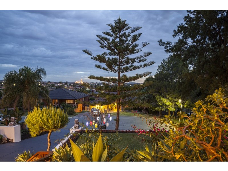 5 Conrad Court, Spearwood WA 6163