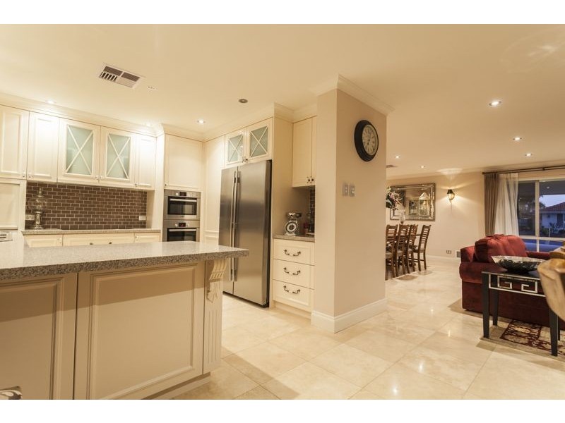 99 Leaside Way, Spearwood WA 6163