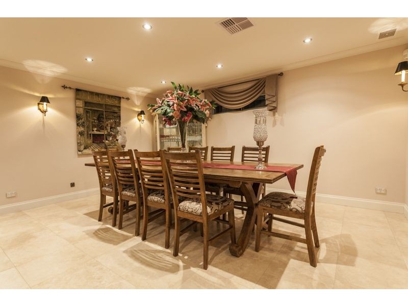 99 Leaside Way, Spearwood WA 6163