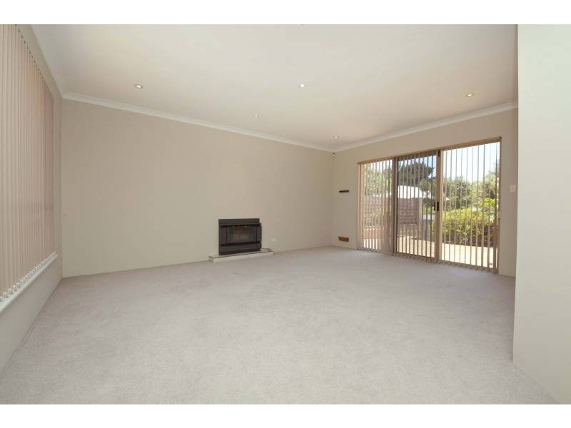 22 Blackwood Avenue, Hamilton Hill WA 6163