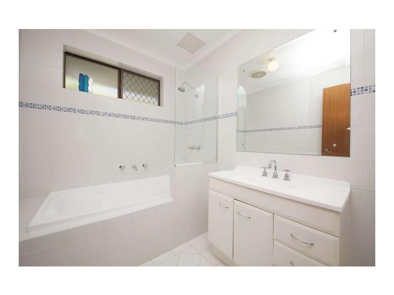 12 Hobley Way, Spearwood WA 6163