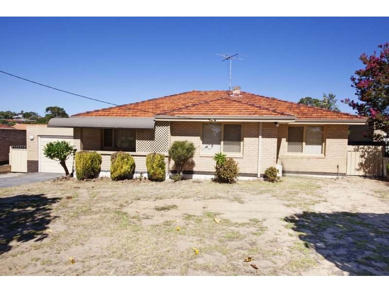 16 Ingram Street, Hamilton Hill WA 6163