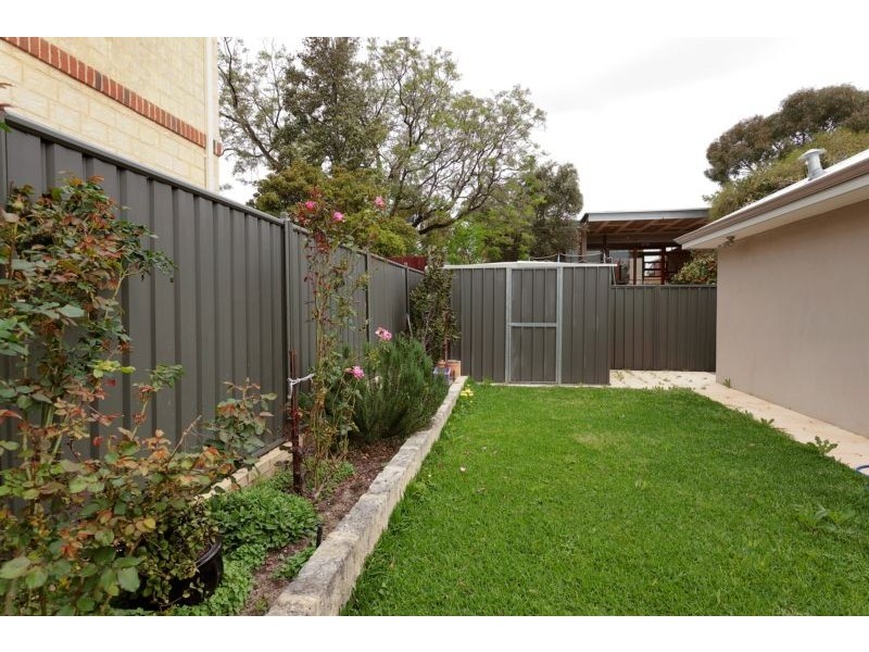 98c Edmund Street, Fremantle WA 6160