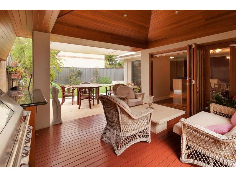 98c Edmund St, Fremantle WA 6160