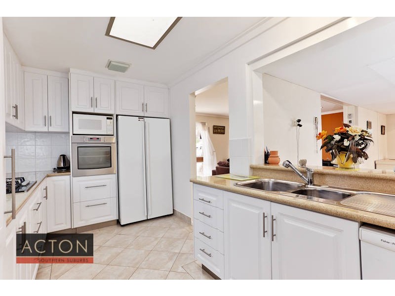 52 Mcbeth Way, Kardinya WA 6163