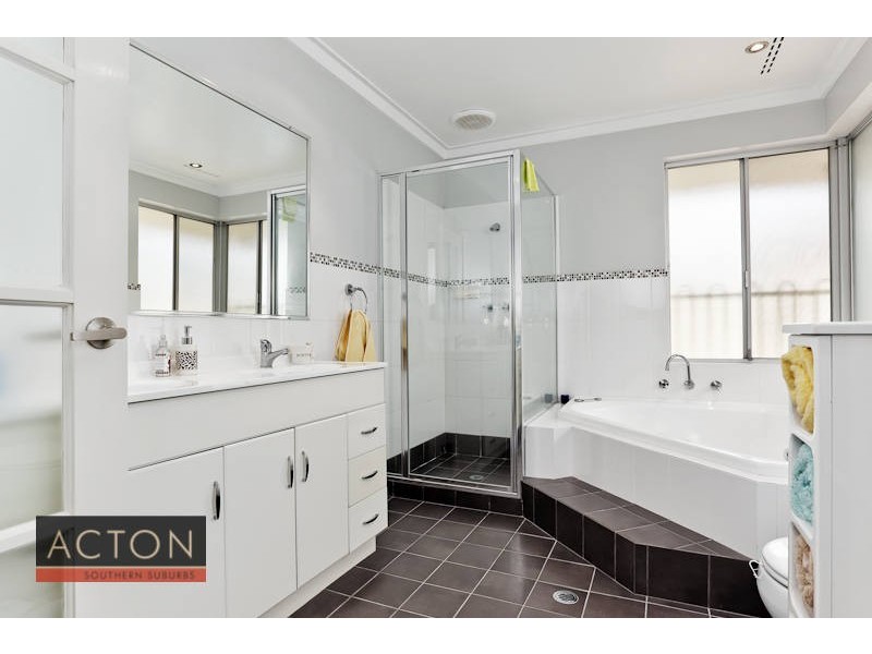 52 Mcbeth Way, Kardinya WA 6163